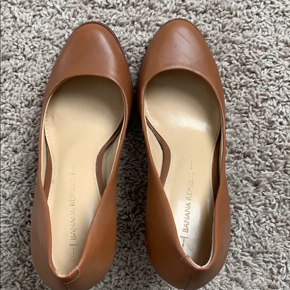 Heels - Picture 1 of 3